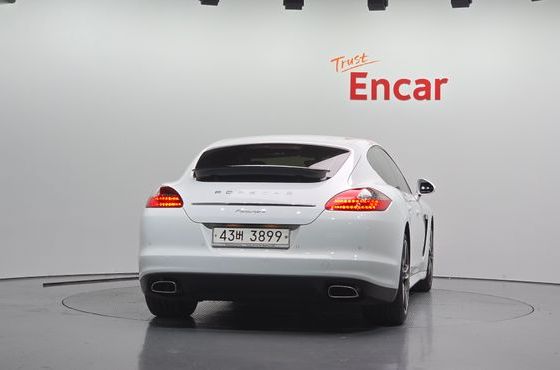Porsche Panamera 3.0 Diesel 970 — пробег 103 872 км — фото 4 из 5
