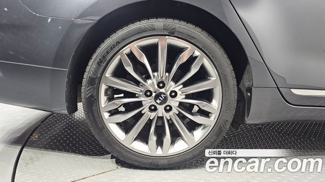 Kia K7 из Кореи Encar