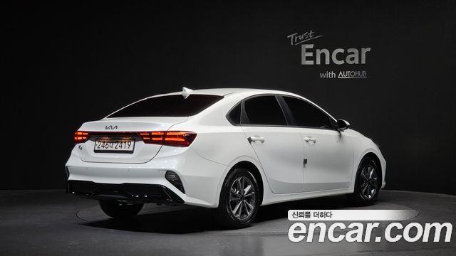 Kia K3 из Кореи Encar