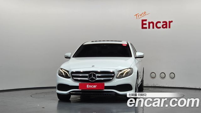 Mercedes-Benz E-Class из Кореи Encar