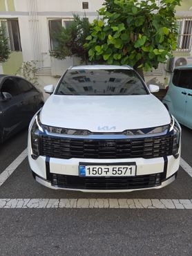 Kia Sportage HEV 1.6 2WD Signature — пробег 30 000 км — фото 3 из 5