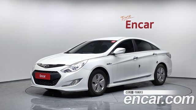 Hyundai Sonata 2.0 Modern — пробег 221 518 км — фото 1 из 5
