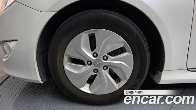 Hyundai Sonata 2.0 Modern — пробег 221 518 км — фото 5 из 5