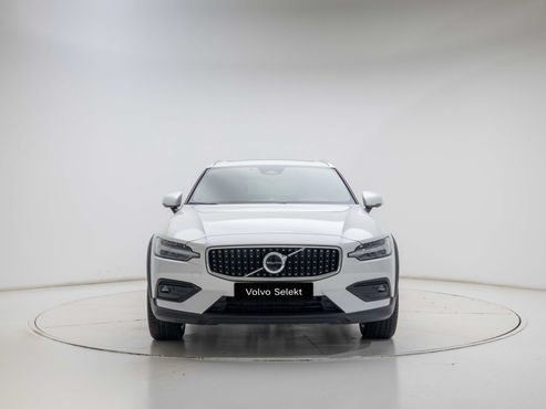 Volvo V60 B5 Ultra AWD — пробег 1 382 км — фото 2 из 5