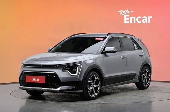Kia Niro Signature — пробег 25 557 км — фото 1 из 5