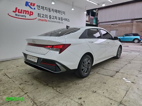Hyundai AVANTE 1.6 Modern — пробег 46 587 км — фото 2 из 5