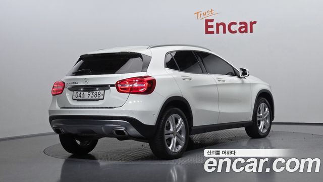 Mercedes-Benz GLA-Class GLA200 d — пробег 20 172 км — фото 2 из 5