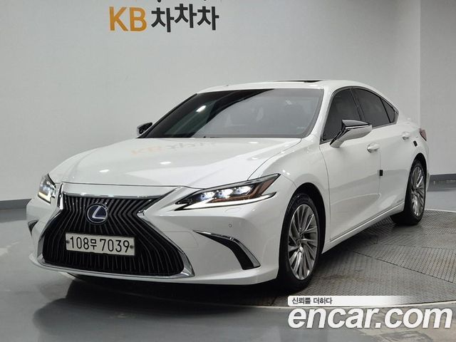 Lexus ES Executive — пробег 67 102 км — фото 4 из 5