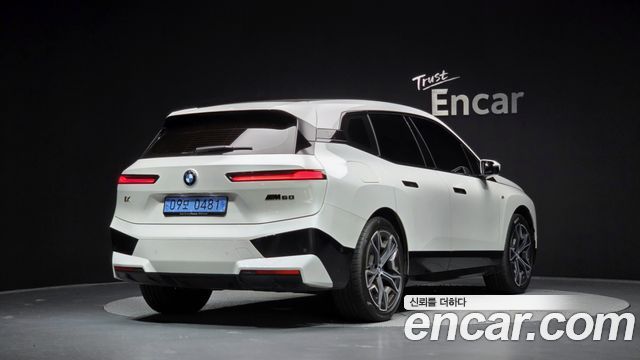 BMW iX из Кореи Encar