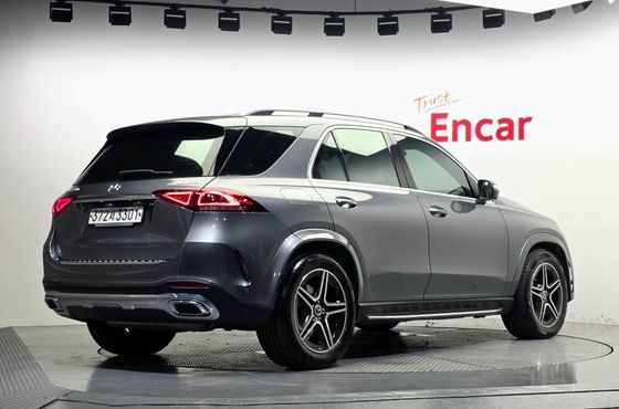 Mercedes-Benz GLE-Class GLE450 4MATIC — пробег 76 958 км — фото 2 из 5