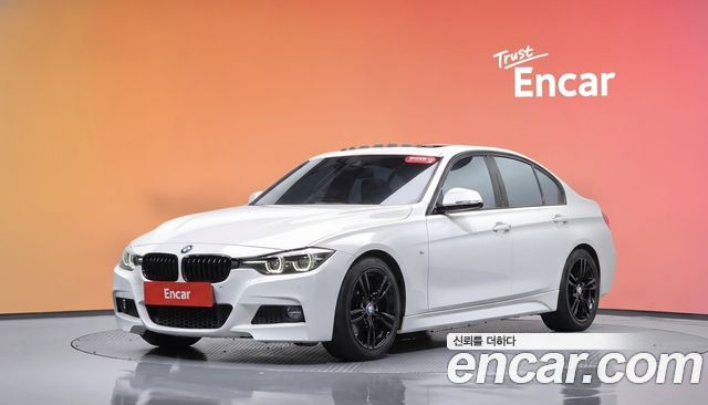 BMW 3-Series 330i M Sport Shadow — пробег 96 855 км — фото 1 из 5