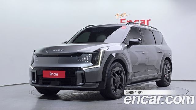 Kia EV9 Long Range 4WD GT Line — пробег 49 933 км — фото 1 из 5
