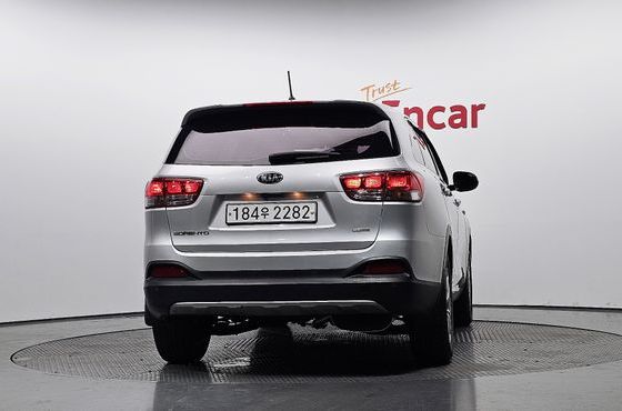 Kia Sorento Diesel 2.0 2WD Luxury — пробег 215 004 км — фото 4 из 5