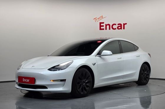Tesla Model 3 Long Range AWD — пробег 118 332 км — фото 1 из 5