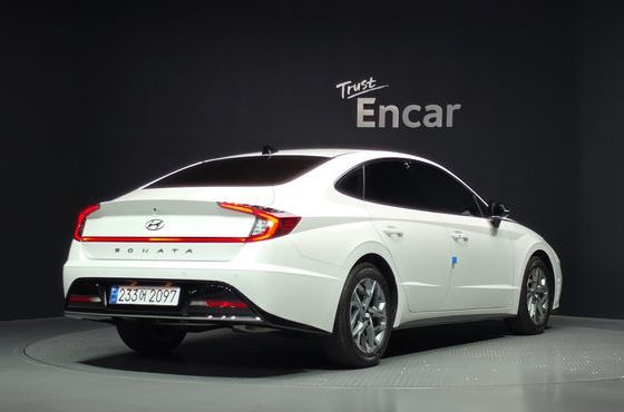Hyundai Sonata 2.0 Premium Plus — пробег 25 427 км — фото 2 из 5