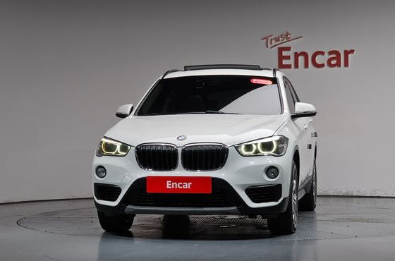 BMW X1 xDrive 18d Joy — пробег 118 093 км — фото 3 из 5