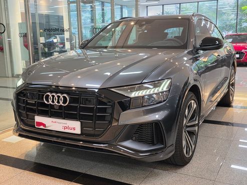 Audi Q8 55 TFSI Quattro Premium — пробег 41 300 км — фото 1 из 5