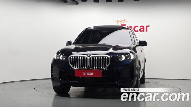 BMW X5 xDrive 40i M Sport — пробег 4 056 км — фото 3 из 5