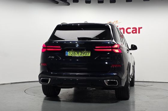 BMW X5 xDrive 40i M Sport — пробег 4 056 км — фото 4 из 5
