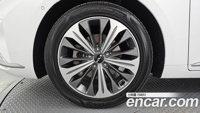 Kia K8 из Кореи Encar
