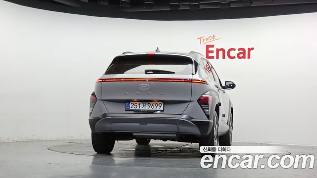 Hyundai Kona из Кореи Encar