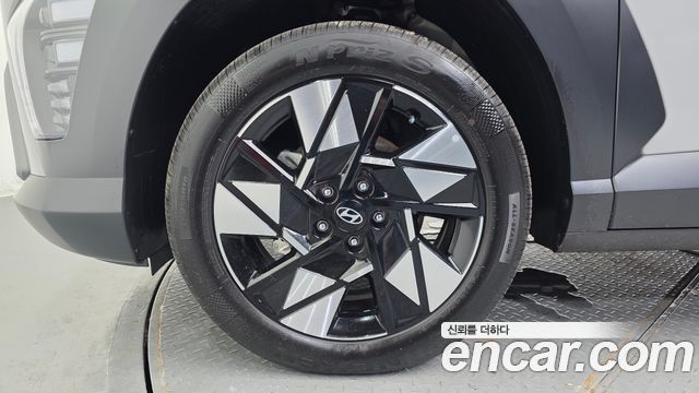 Hyundai Kona из Кореи Encar