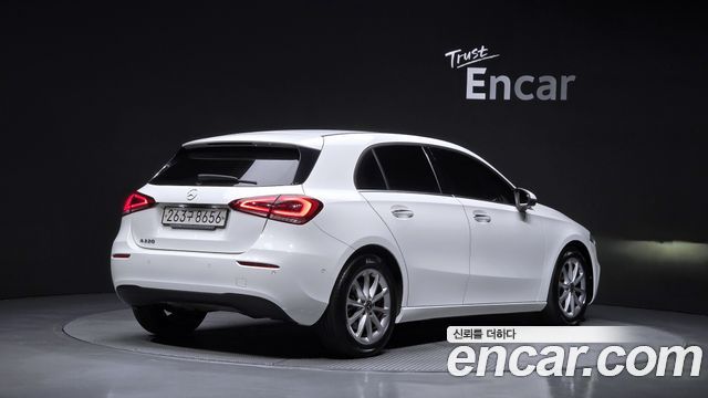 Mercedes-Benz A-Class из Кореи Encar