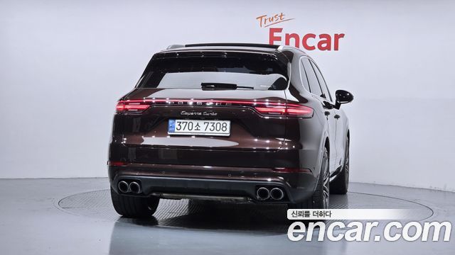 Porsche Cayenne 4.0 Turbo — пробег 46 486 км — фото 4 из 5