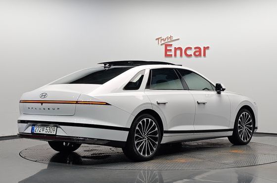 Hyundai Grandeur Calligraphy — пробег 6 473 км — фото 2 из 5