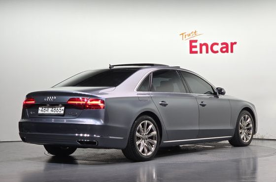 Audi A8 50 TDI Quattro LWB D4 — пробег 140 478 км — фото 2 из 5