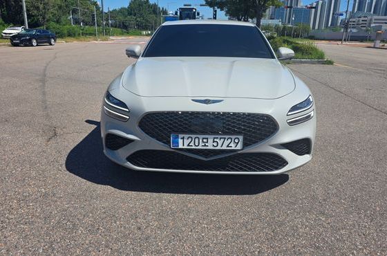 Genesis G70 Gasoline 3.3T 2WD — пробег 30 056 км — фото 1 из 5