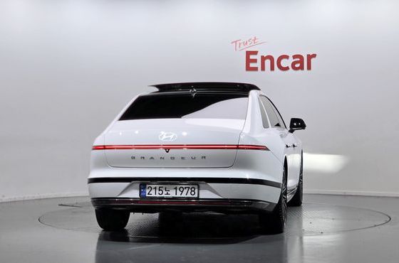 Hyundai Grandeur Calligraphy — пробег 53 242 км — фото 4 из 5