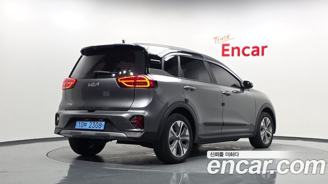Kia Niro из Кореи Encar