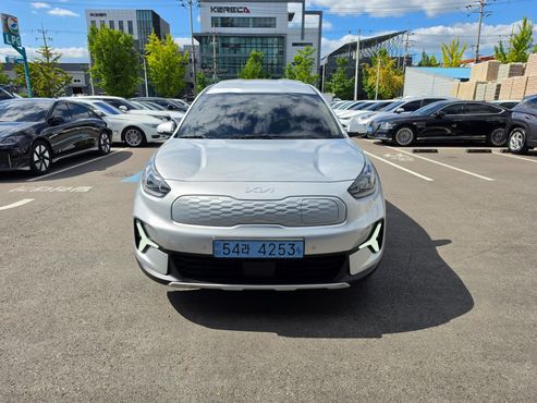 Kia Niro Air — пробег 115 923 км — фото 1 из 5