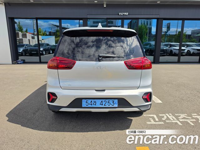 Kia Niro Air — пробег 115 923 км — фото 3 из 5