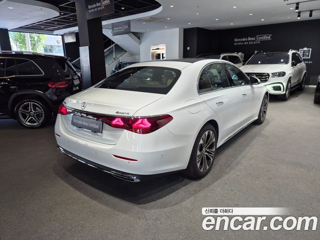 Mercedes-Benz E-Class из Кореи Encar