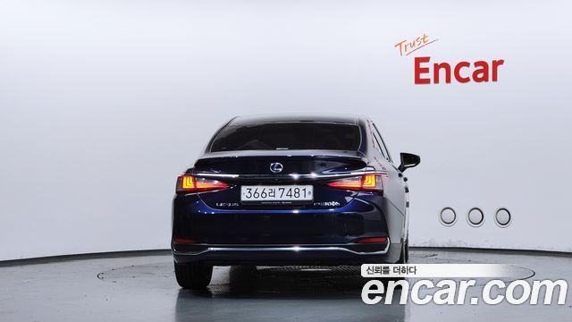 Lexus ES из Кореи Encar