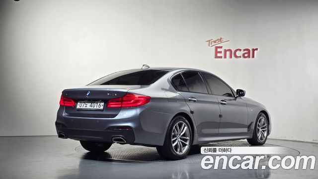 BMW 5-Series 520d xDrive M Sport Package — пробег 82 140 км — фото 2 из 5