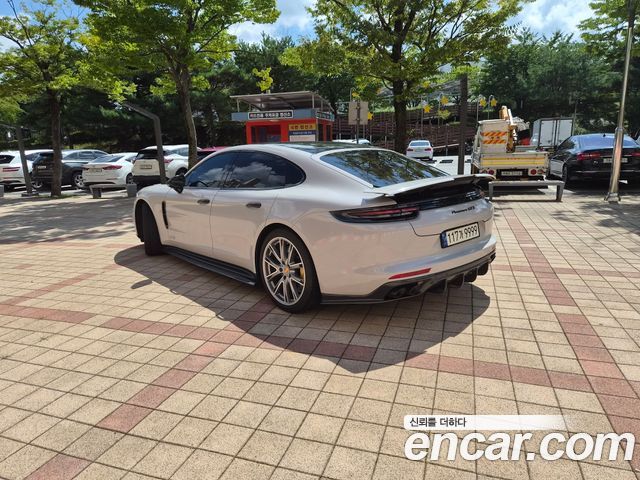 Porsche Panamera 4.0 GTS — пробег 76 000 км — фото 3 из 5