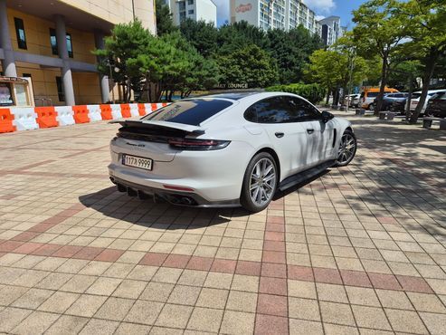 Porsche Panamera 4.0 GTS — пробег 76 000 км — фото 5 из 5