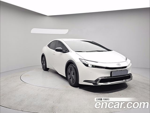 Toyota Prius из Кореи Encar