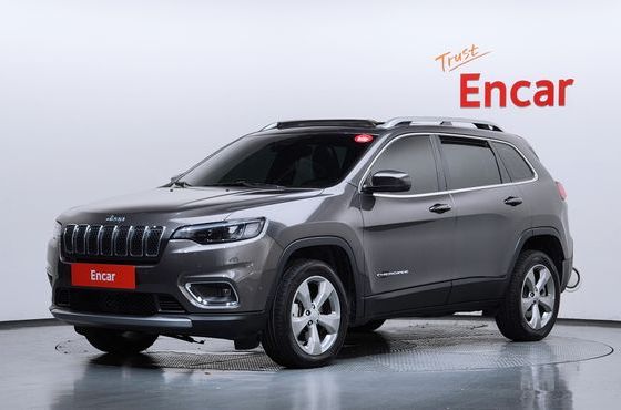 Jeep Cherokee 2.4 Limited AWD — пробег 111 409 км — фото 1 из 5