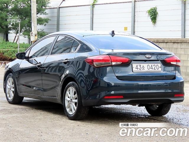 Kia K3 из Кореи Encar