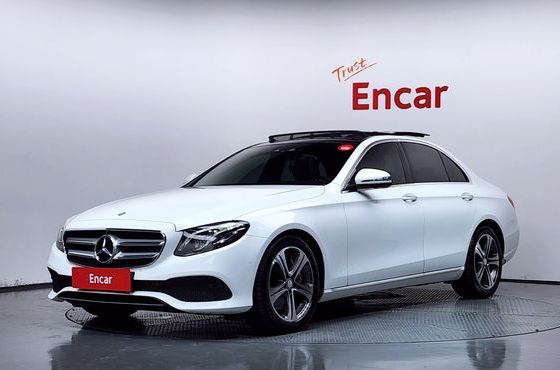 Mercedes-Benz E-Class E300 Avantgarde — пробег 108 887 км — фото 1 из 5