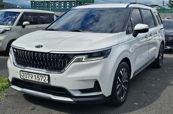 Kia Carnival Diesel 9-Seater Prestige — пробег 111 500 км — фото 4 из 5