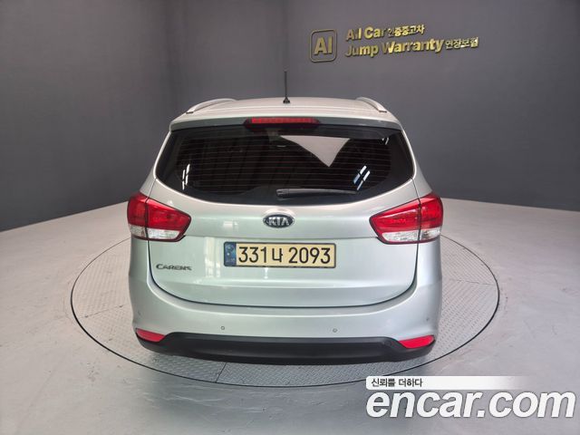 Kia Carens 2.0 LPi Prestige — пробег 136 000 км — фото 2 из 5