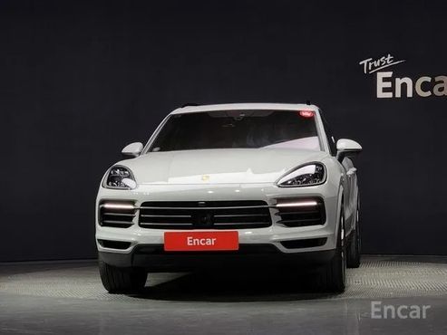 Porsche Cayenne 3.0 E-HYBRID PLATINUM EDITION — пробег 33 500 км — фото 3 из 5