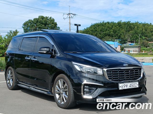 Kia Carnival 9-Seater Noblesse — пробег 184 778 км — фото 4 из 5