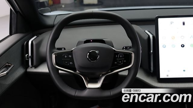 Volvo EX30 Performance Ultra — пробег 4 620 км — фото 5 из 5