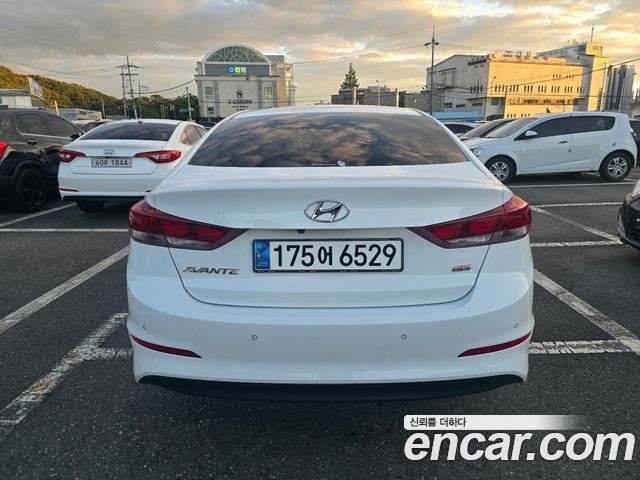 Hyundai AVANTE из Кореи Encar